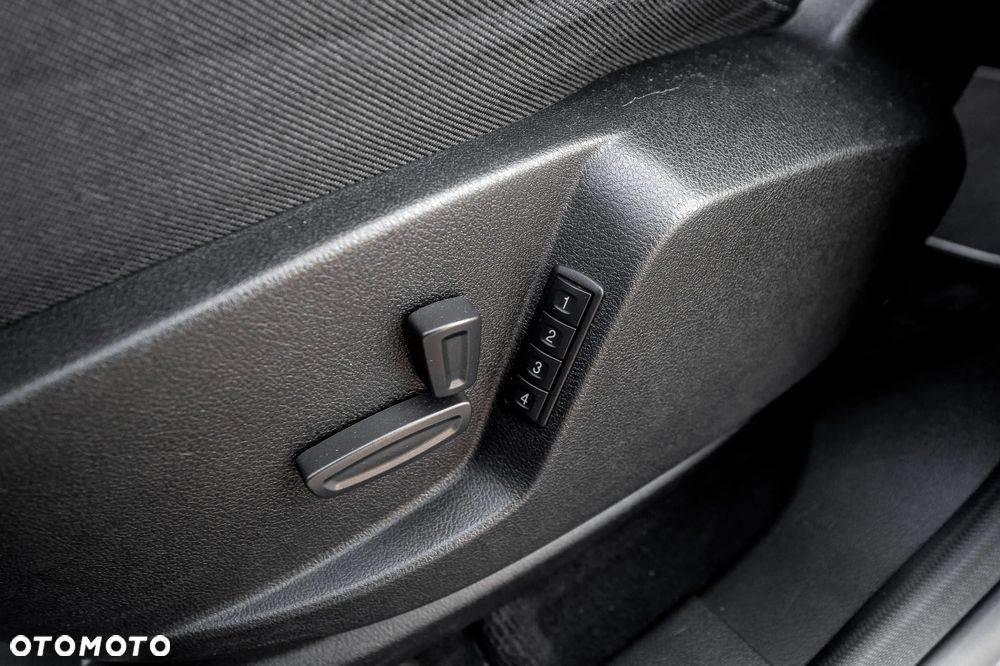 Ford S-Max 1.6 T Titanium - 18