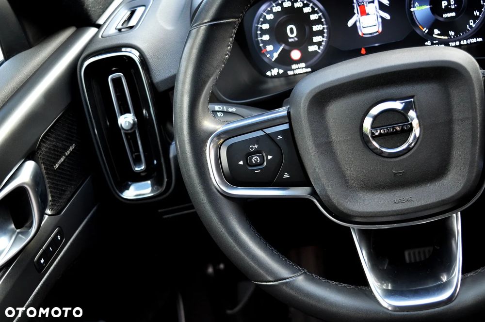 Volvo XC 40 T4 Recharge DKG Ultimate Dark - 29