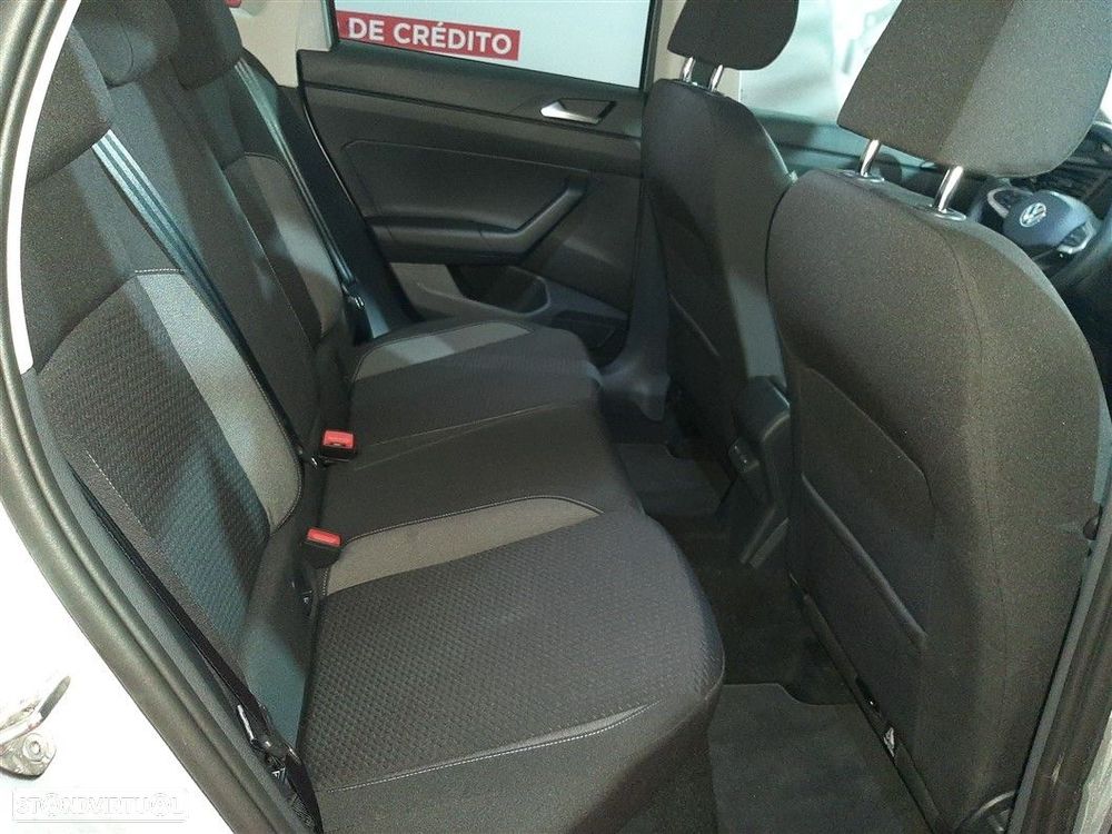 VW Taigo 1.0 TSI Urban DSG - 16
