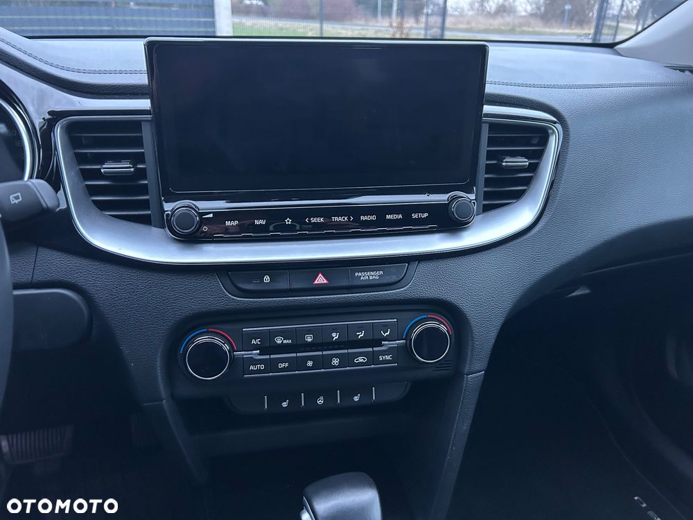 Kia XCeed 1.5 T-GDI OPF DCT7 XDITION - 10