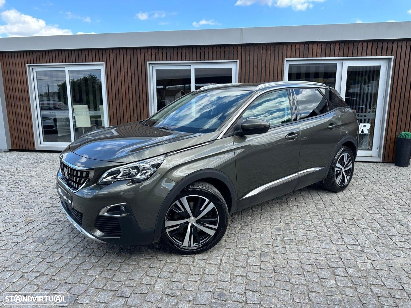 Peugeot 3008 1.5 BlueHDi Allure - 21