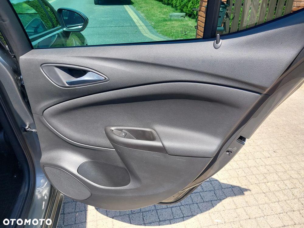 Opel Astra 1.5 D Start/Stop Automatik Ultimate - 29