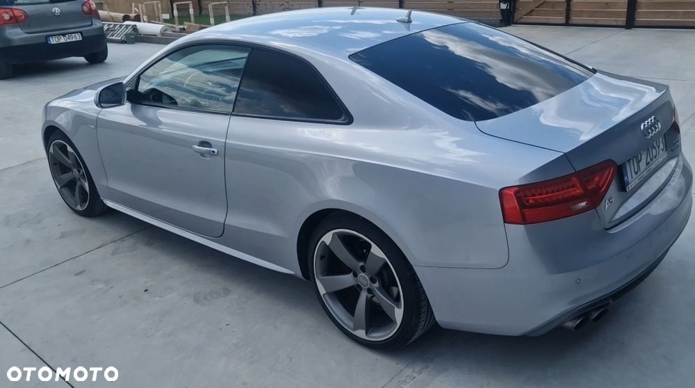 Audi A5 Coupé - 4