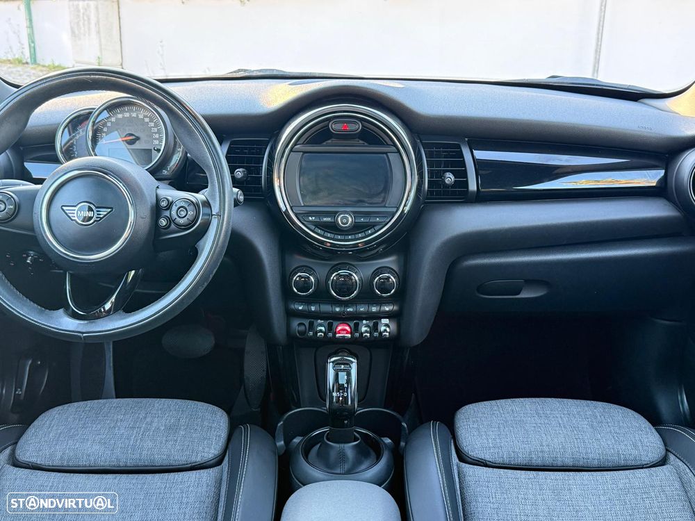 MINI 3 Portas Cooper Aut. - 31