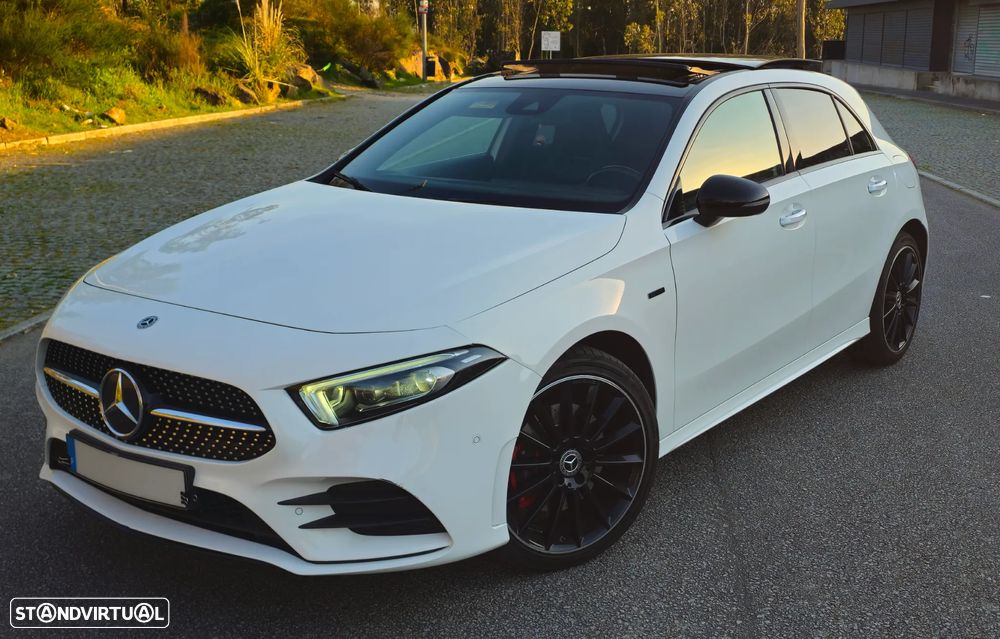 Mercedes-Benz A 250 e 8G-DCT AMG Line - 38
