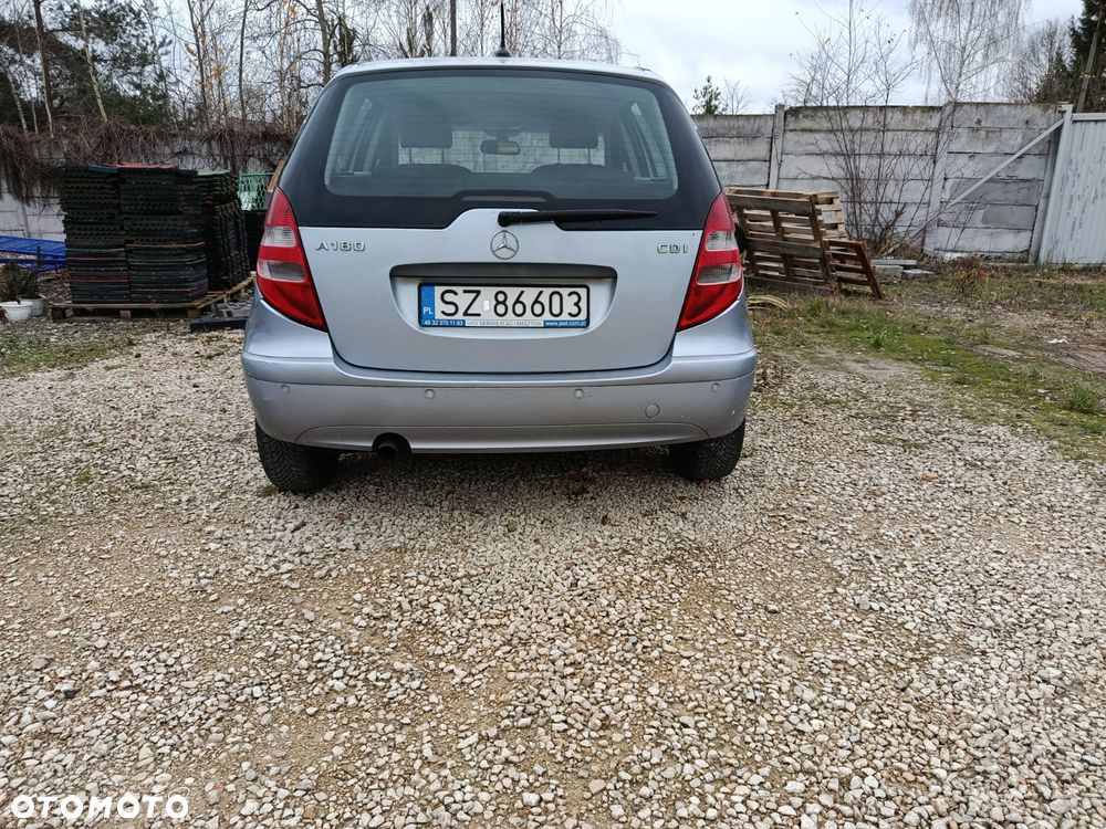 Mercedes-Benz Klasa A 180 CDI Autotronic - 9