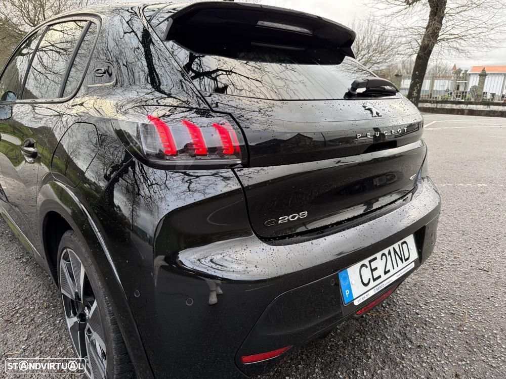 Peugeot e-208 50 kWh GT Pack - 13