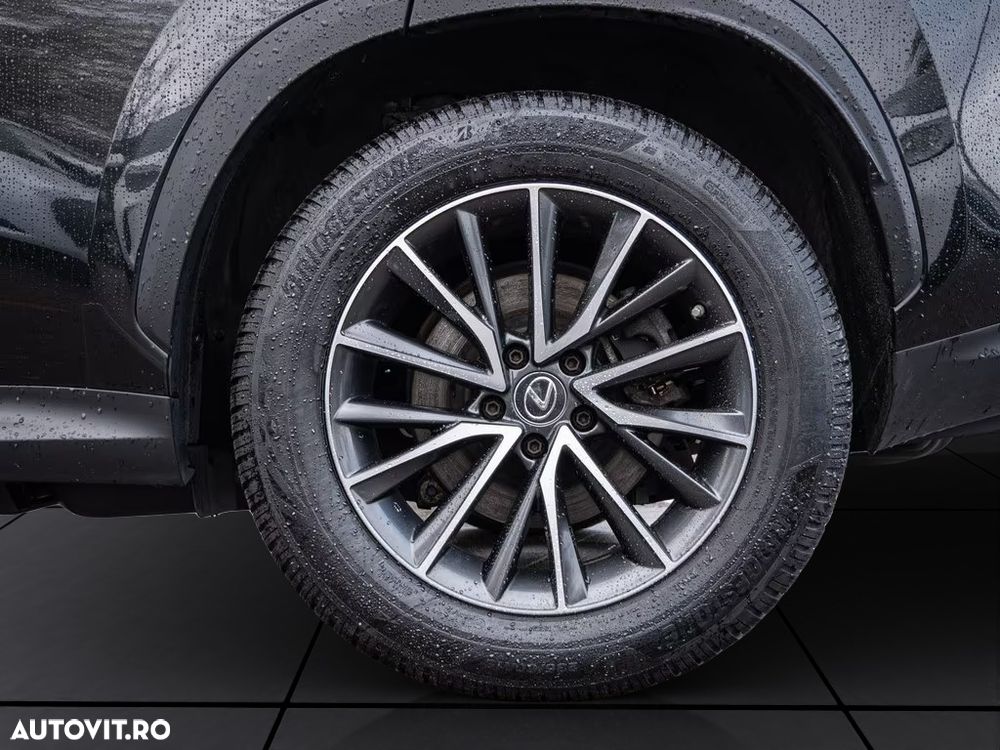 Lexus Seria NX 450h+ E-FOUR Executive Line - 7