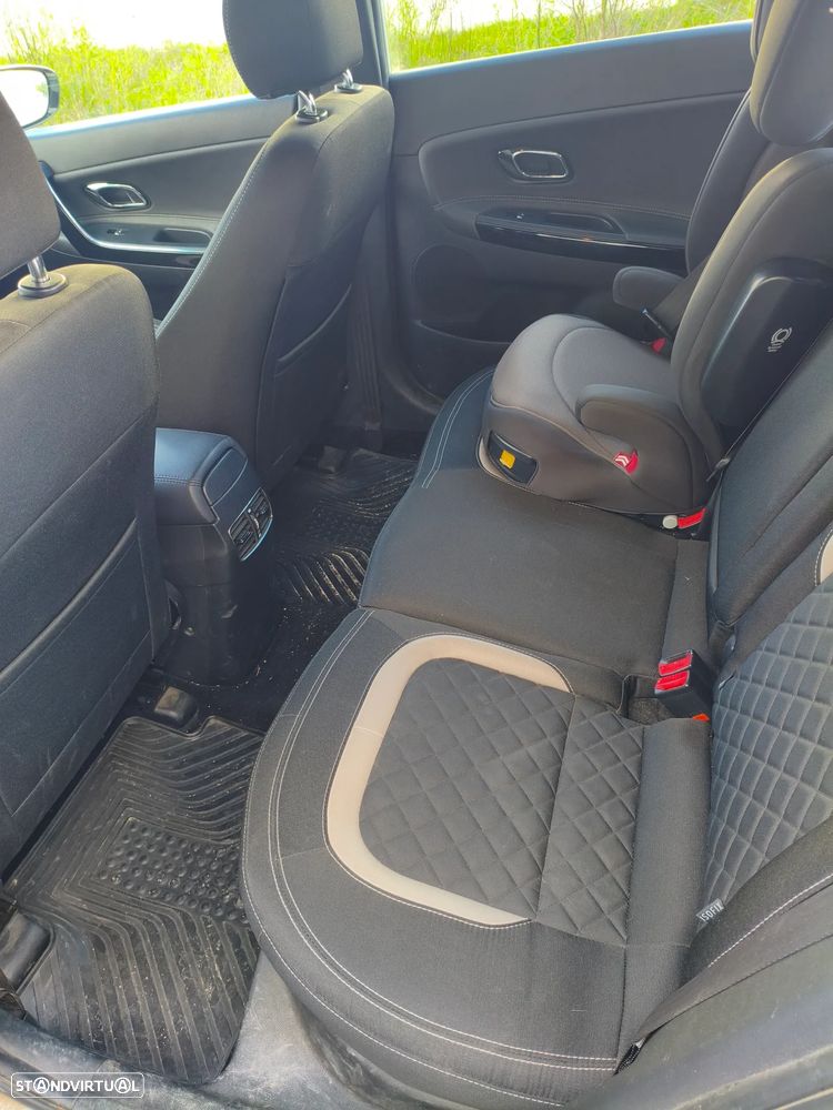 Kia Ceed SW 1.6 CRDi GT Line 7DCT - 19