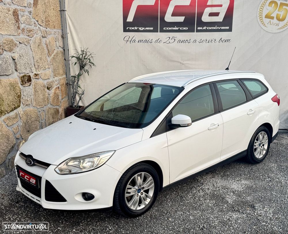 Ford Focus SW 1.6 TDCi Titanium - 21