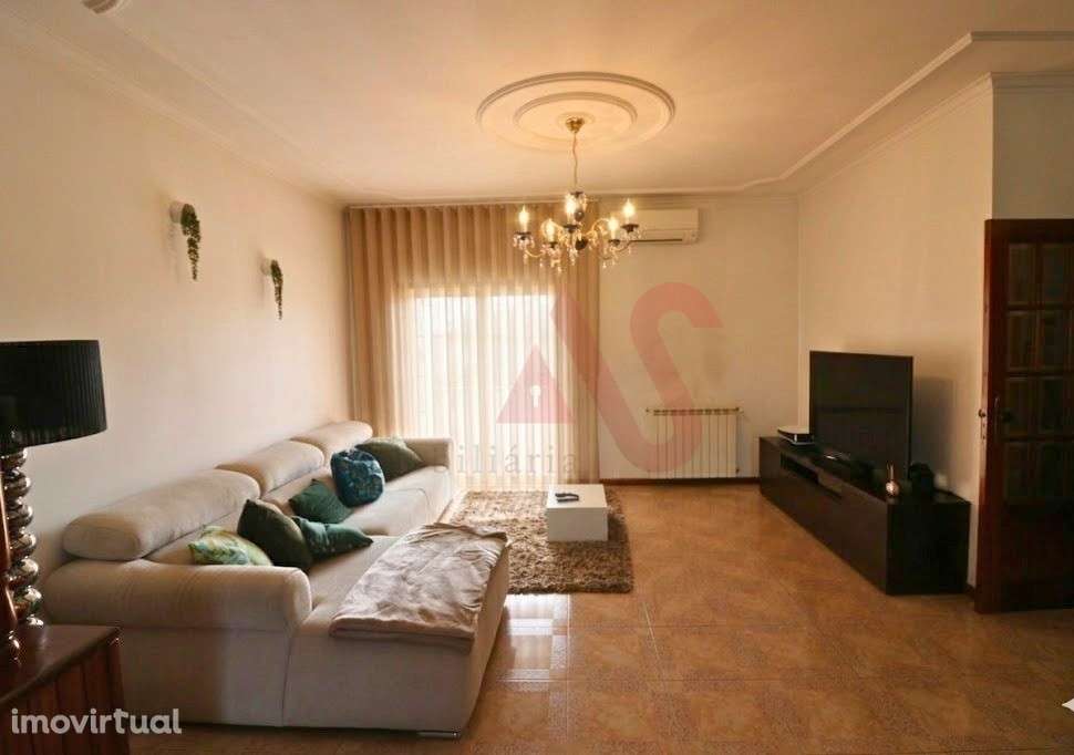 Moradia T8+1 em Serzedelo, Guimarães - Grande imagem: 3/18