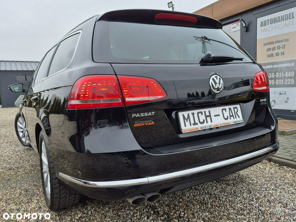 Volkswagen Passat - 36