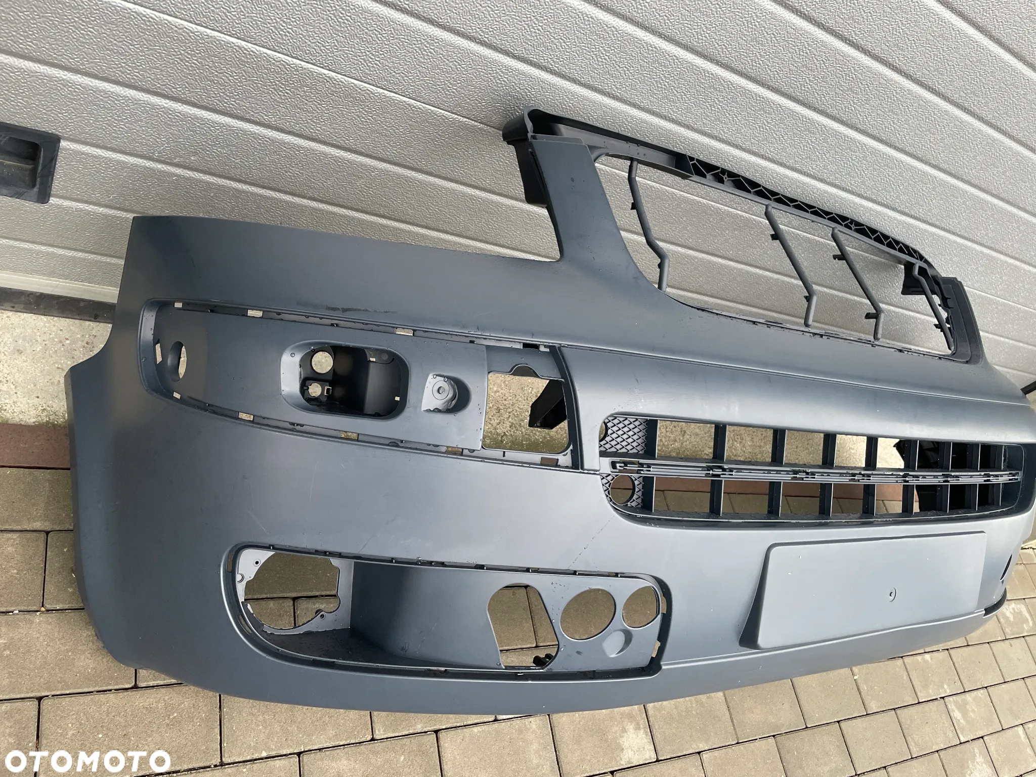 ZDERZAK PRZEDNI VW MULTIVAN T5  2003-2009 - NOWY - 3