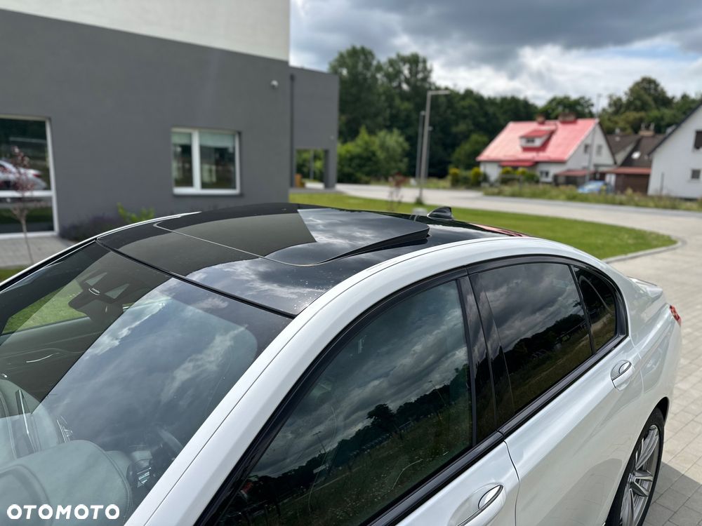 BMW Seria 7 740d xDrive - 12