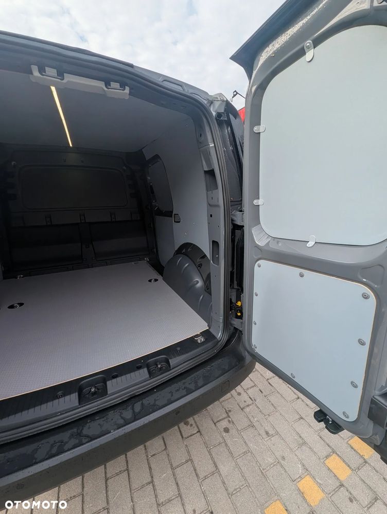 Volkswagen Caddy 2.0 TDI - 13