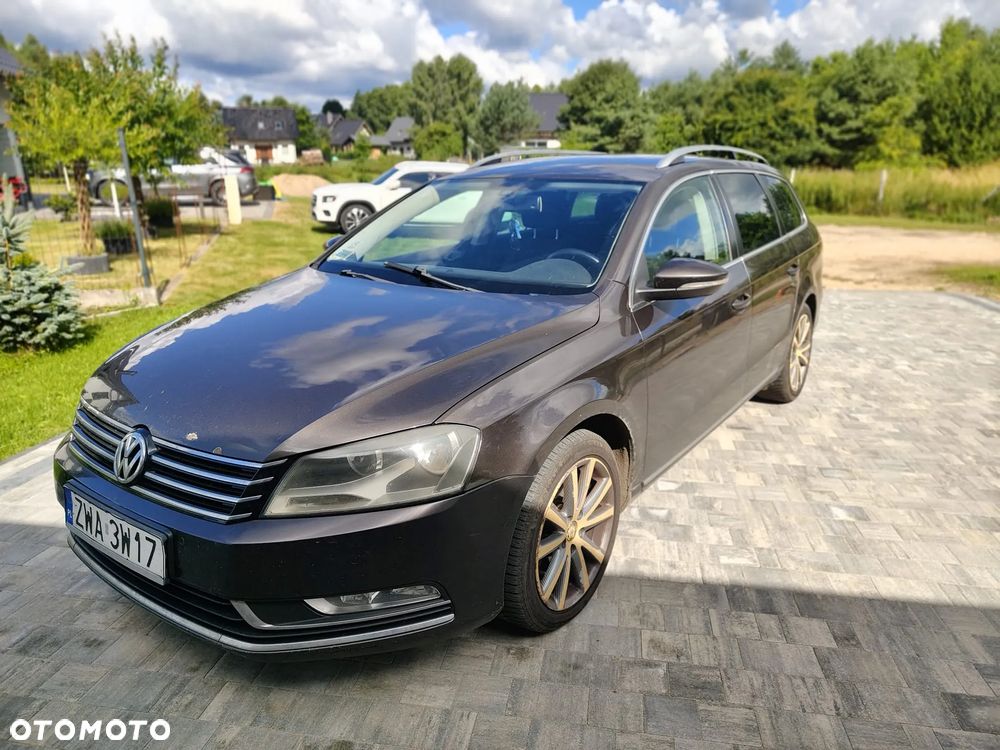 Volkswagen Passat 2.0 TDI Comfortline DSG - 2