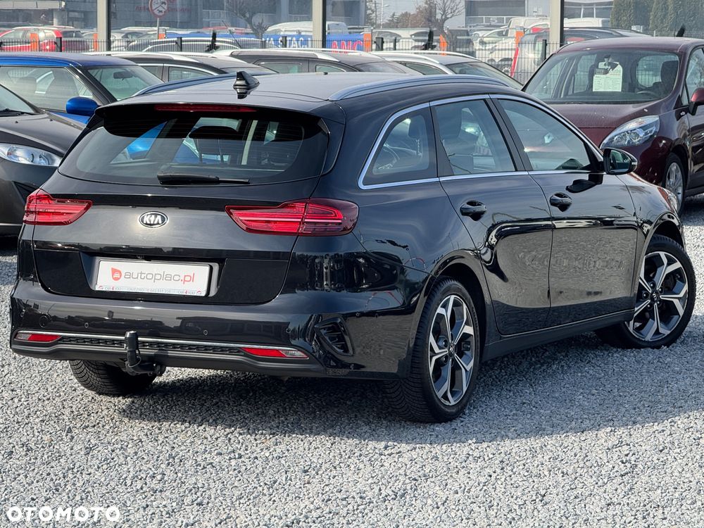 Kia Ceed 1.6 CRDi SCR GT-Line DCT - 38