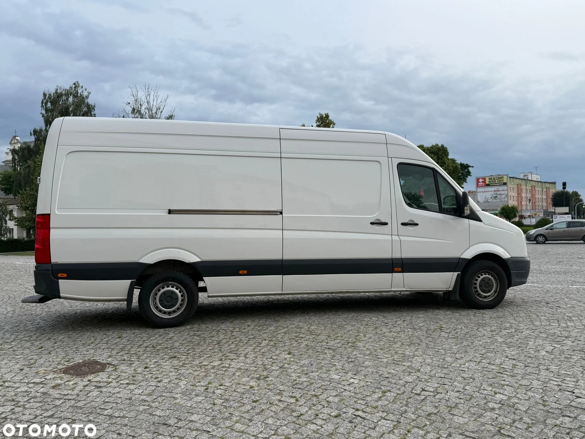 Volkswagen CRAFTER - 11
