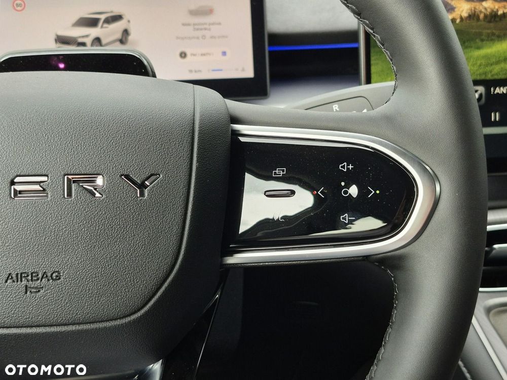 Chery Tiggo 8 1.6 T-GDI Prestige DCT - 32