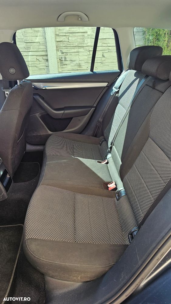 Skoda Octavia 1.4 TSI Ambition - 8