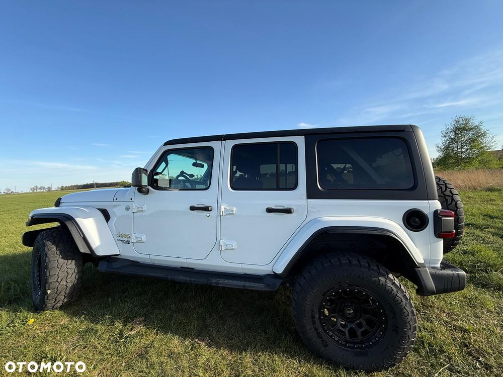 Jeep Wrangler - 5