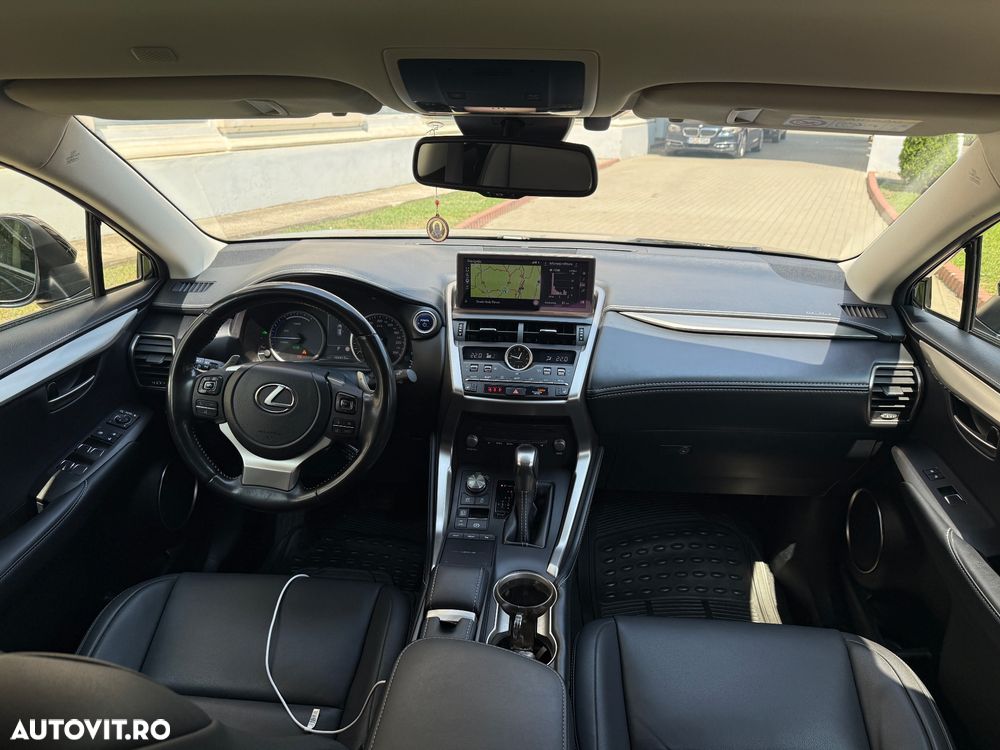 Lexus Seria NX 300h Style Edition - 13