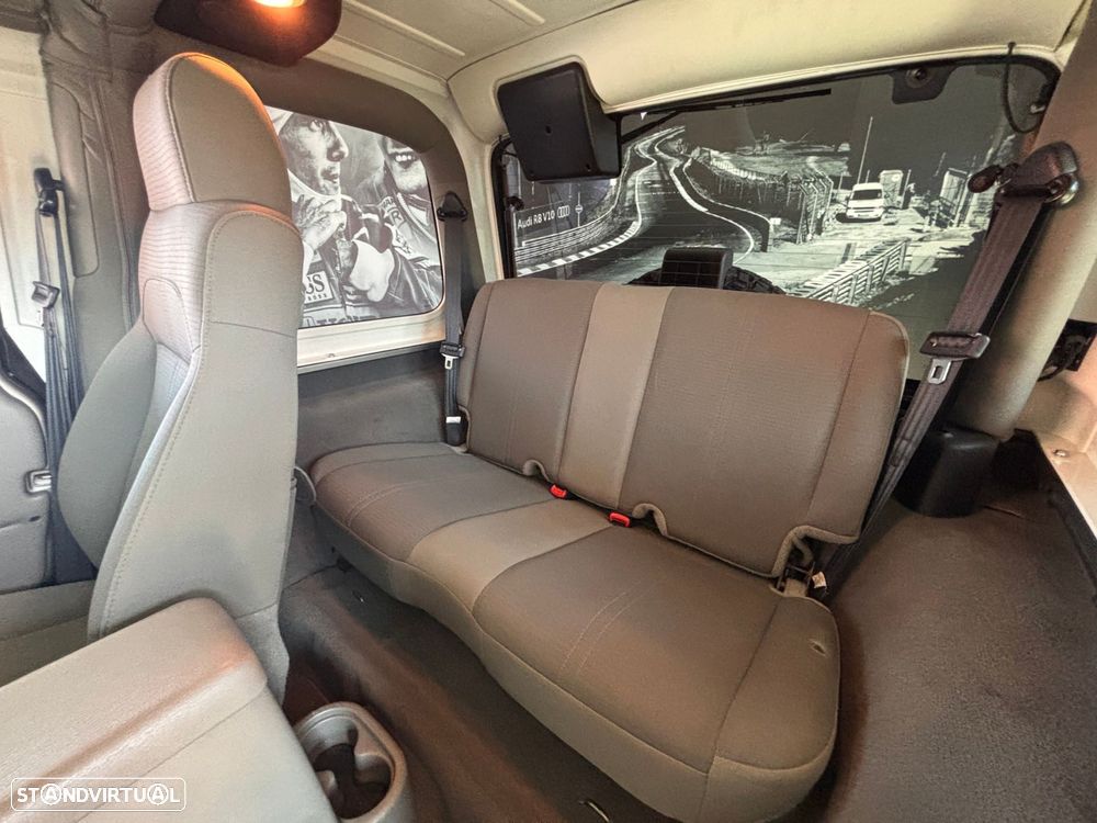 Jeep Wrangler 4.0 Auto Sahara - 7