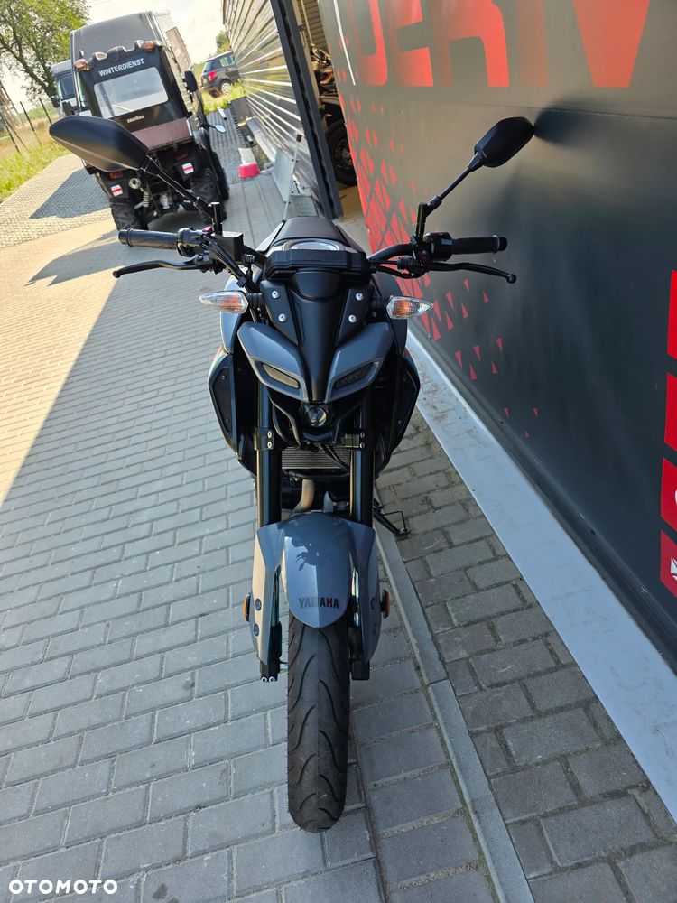 Yamaha MT - 26