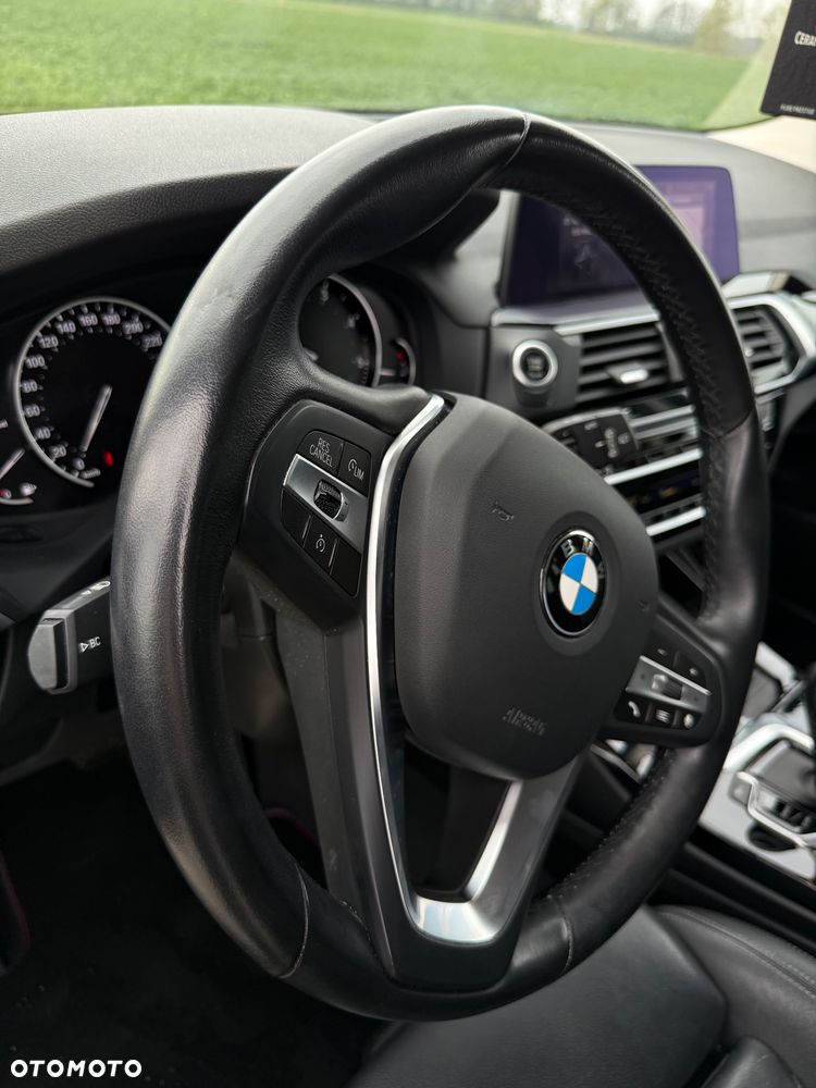 BMW X3 xDrive20d - 30