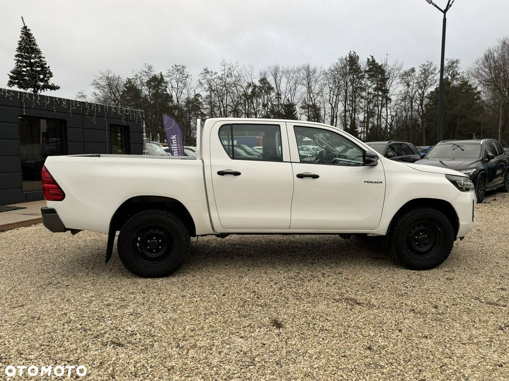 Toyota Hilux 2.4 D-4D Double Cab DLX 4x4 - 2