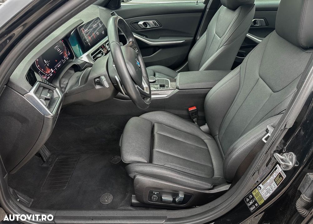 BMW Seria 3 330i xDrive AT - 7
