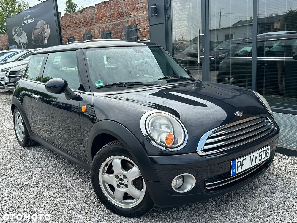 MINI ONE Standard - 23