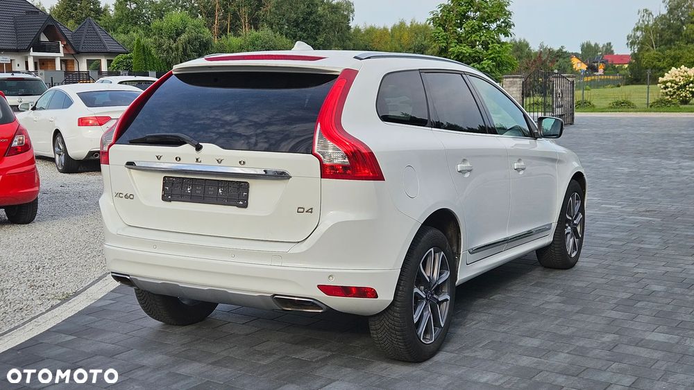 Volvo XC 60 D4 Geartronic Summum - 13