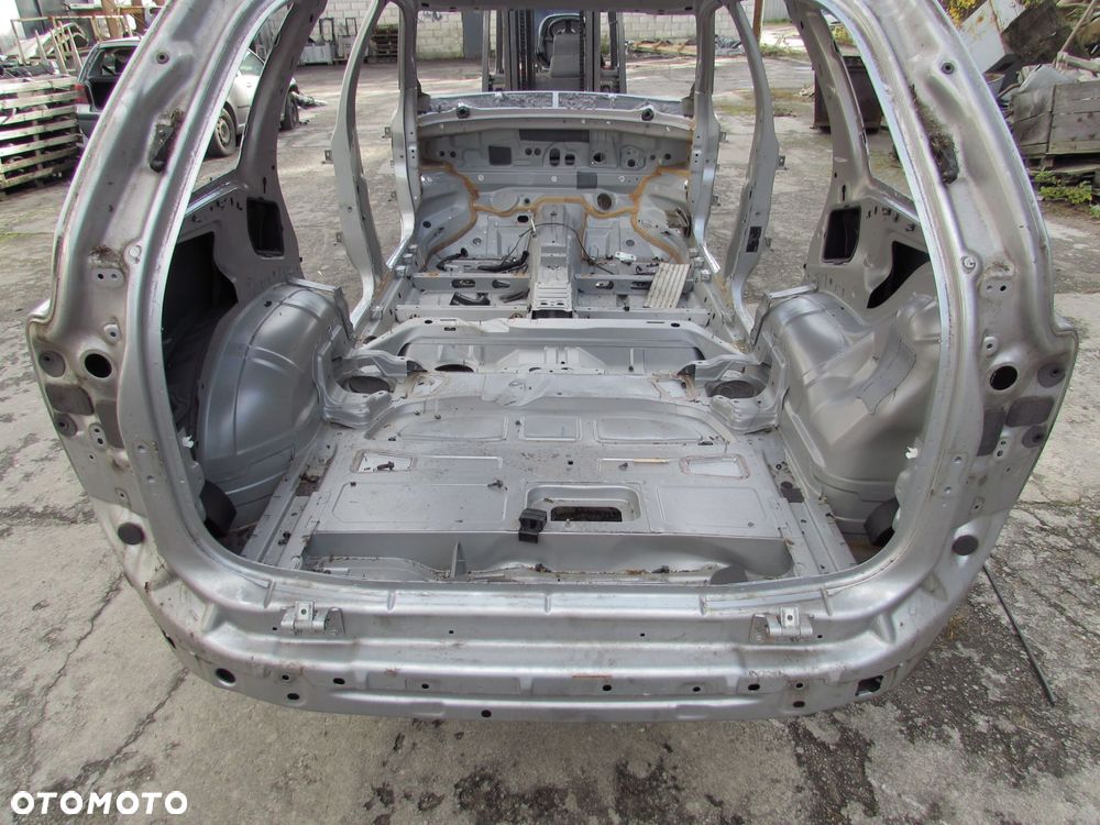 VOLVO XC90 02-14 477 CWIARTKA DUPA BLOTNIK TYL PRAWY CIETY POMORSKIE - 6