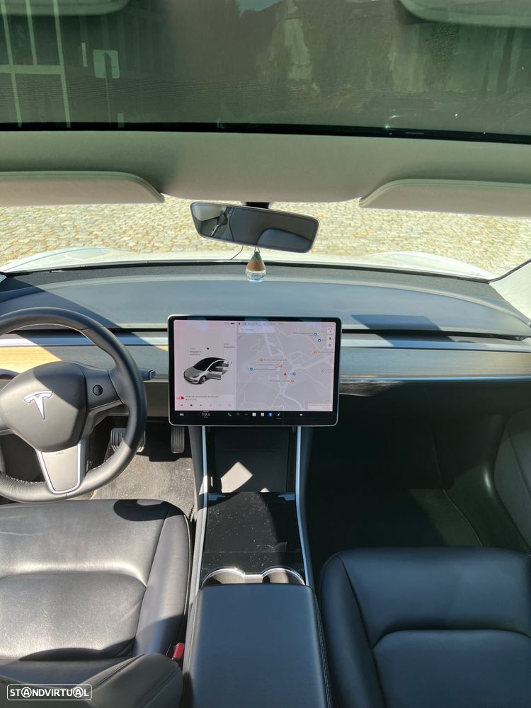 Tesla Model 3 Standard RWD Plus - 19