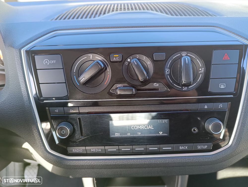 VW Up! 1.0 Move - 12