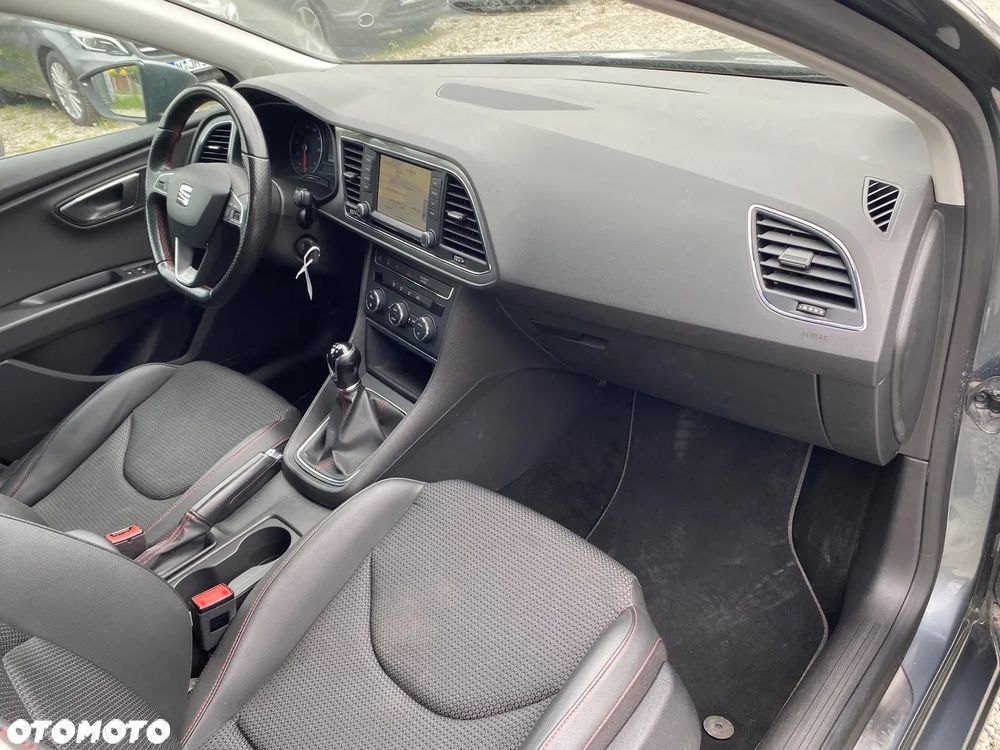 Seat Leon 1.4 EcoTSI FR Black S&S - 25