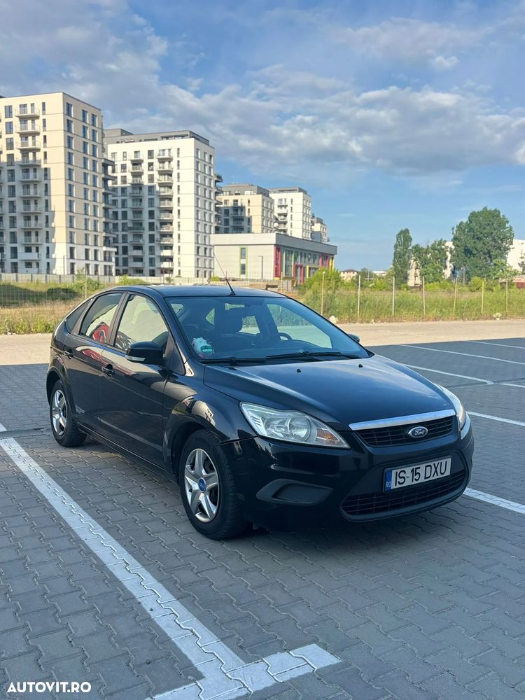 Ford Focus 1.6 TDCI Ambiente - 1