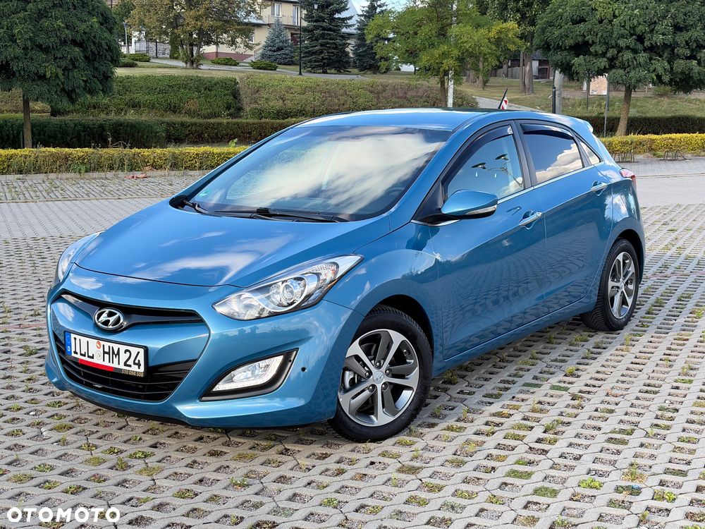 Hyundai i30 blue 1.6 CRDi DCT Style - 1