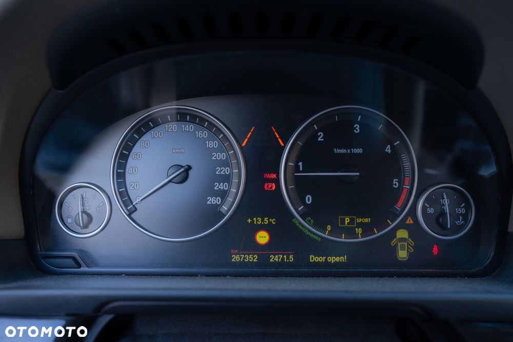 BMW Seria 5 520d - 11