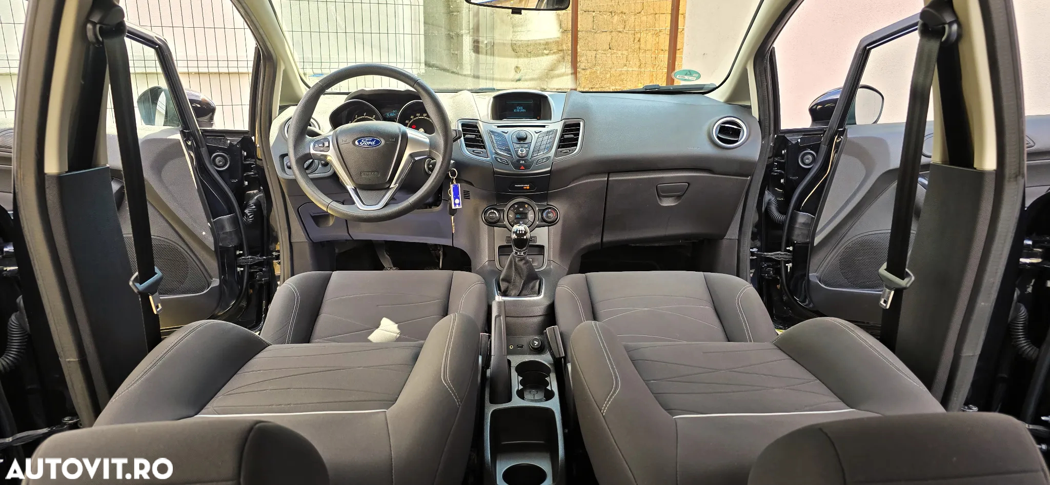 Ford Fiesta 1.0 Titanium - 17