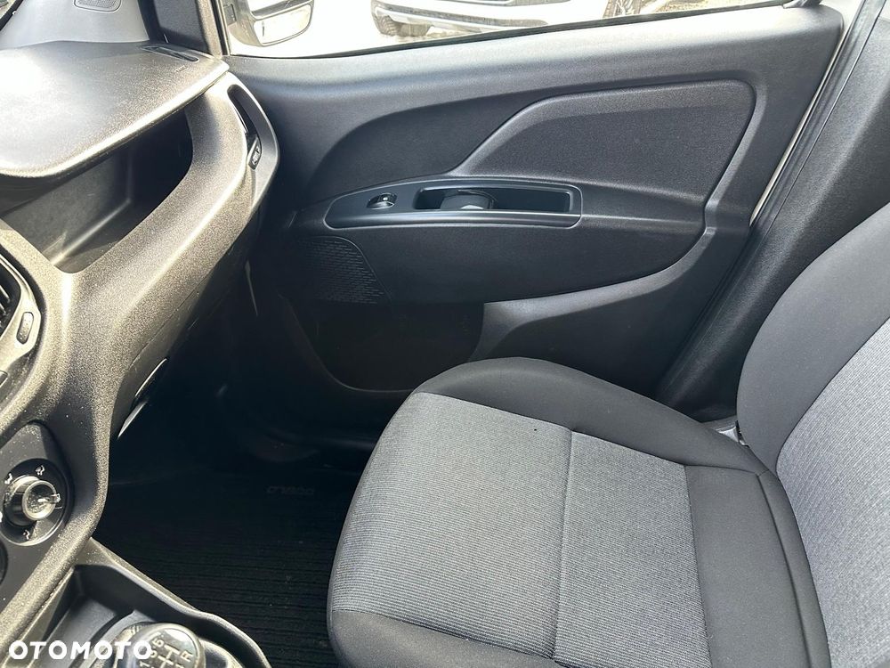 Fiat Doblo - 11