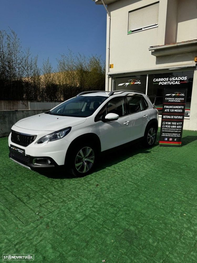 Peugeot 2008 1.2 PureTech Allure - 2