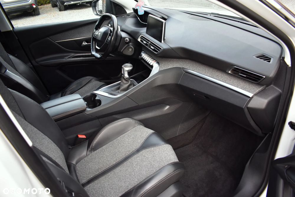 Peugeot 3008 HDi FAP 150 Allure - 35