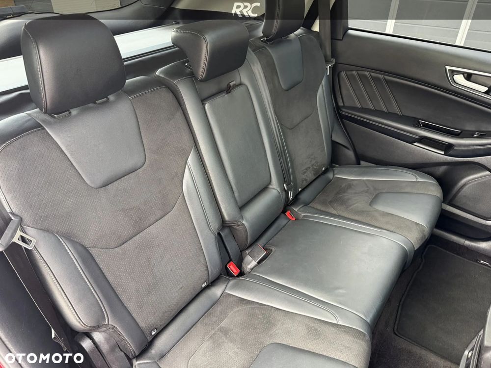 Ford Edge 2.0 TDCi Bi-Turbo 4x4 ST-LINE - 27