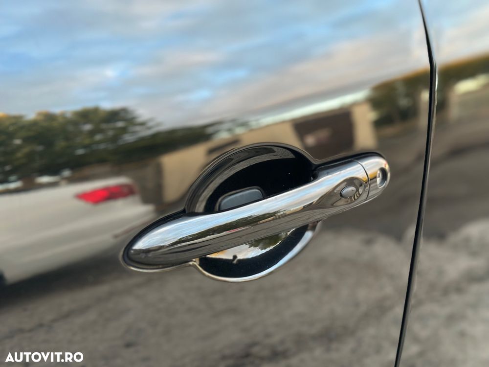 Renault Megane ENERGY dCi 110 EDC LIMITED - 10