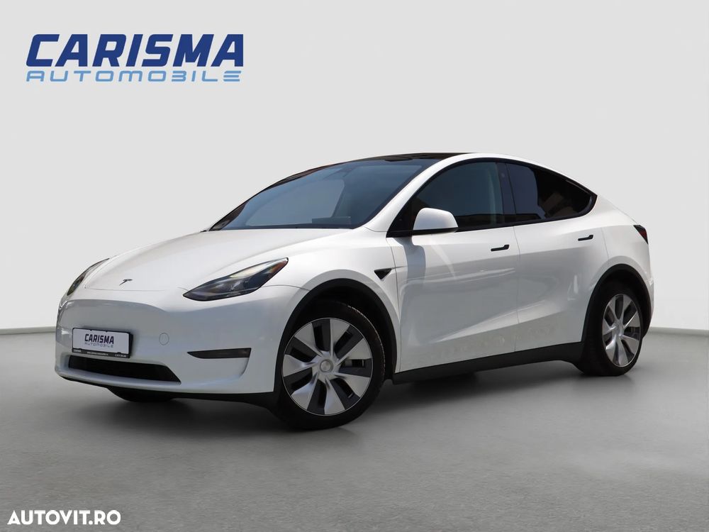 Tesla Model Y Long Range Dual Motor AWD - 6