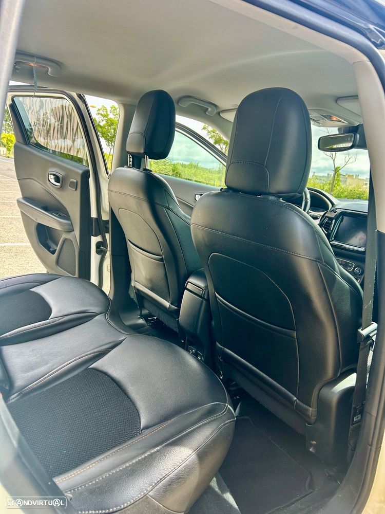 Jeep Compass 1.6 M-Jet Limited - 10