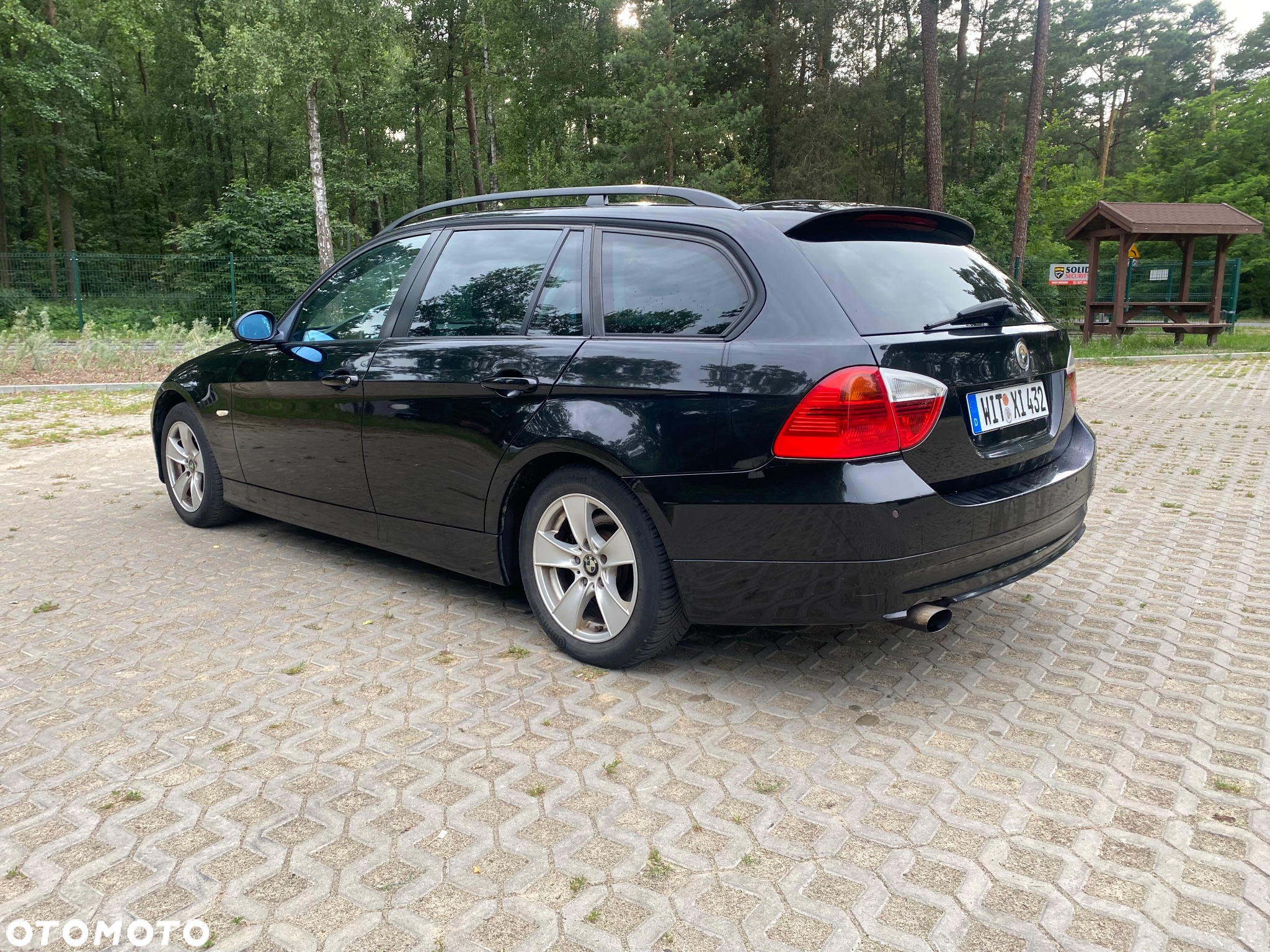 BMW Seria 3 320i Touring - 5