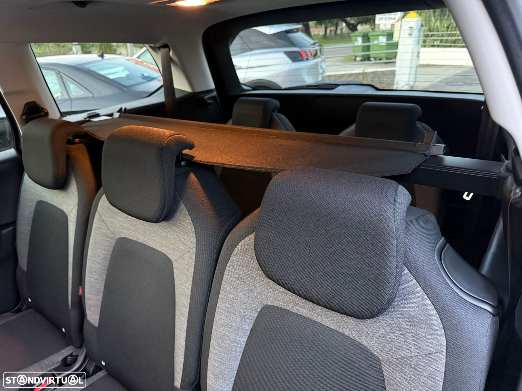 Citroën C4 Grand Picasso - 13